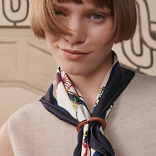 Chaine d'Ancre Sellier scarf 70 ring | Hermès Singapore
